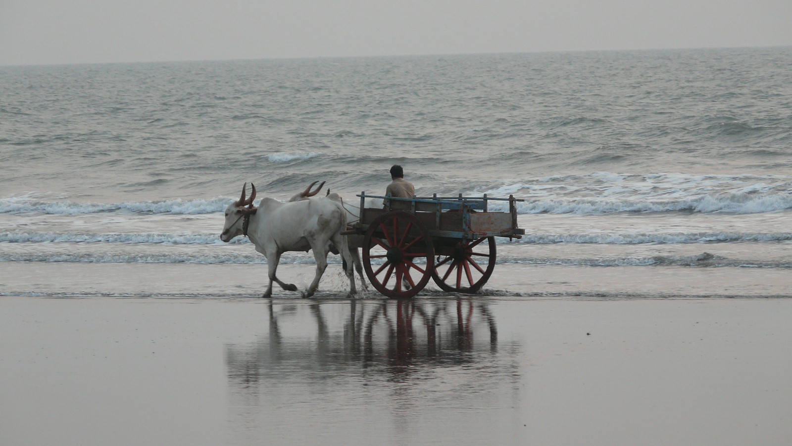 Ladghar beach