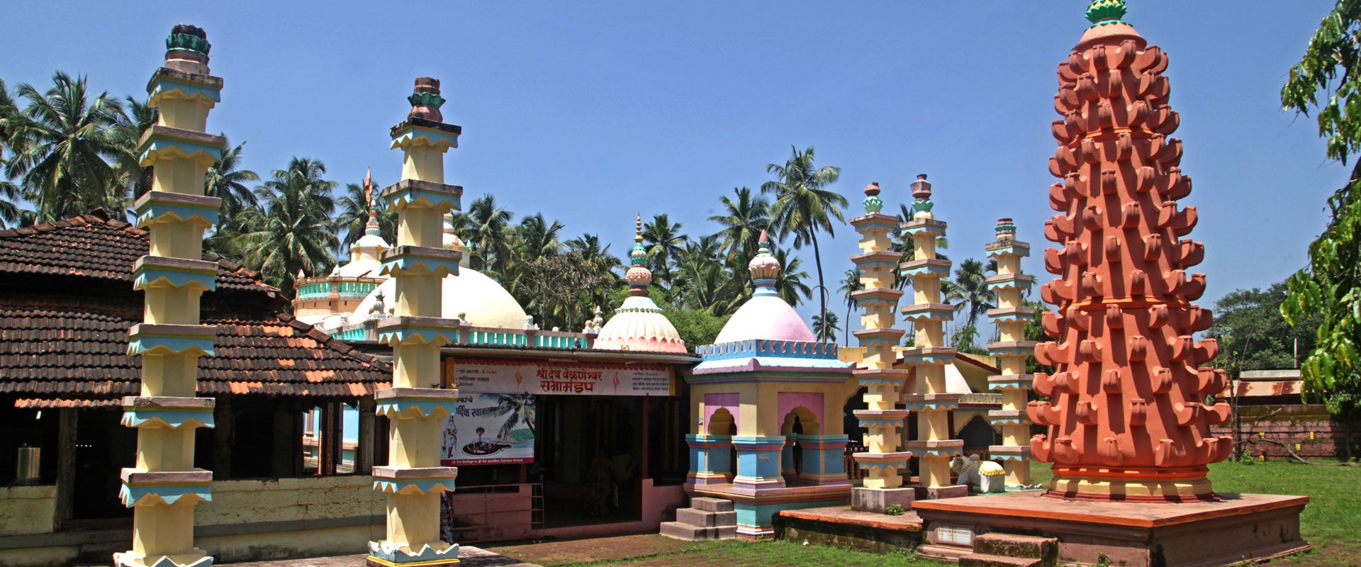 Velneshwar Beach